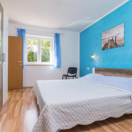 Antoni By Interhome *